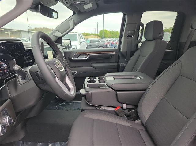 new 2025 GMC Sierra 1500 car, priced at $44,935