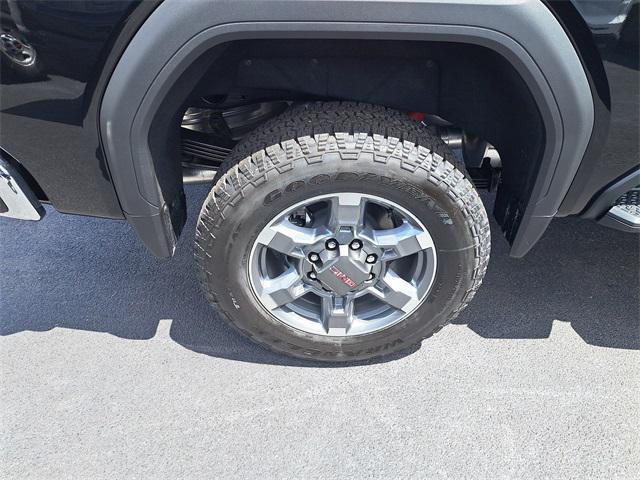 new 2025 GMC Sierra 2500 car, priced at $70,455