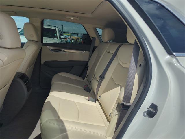 used 2021 Cadillac XT5 car, priced at $31,653