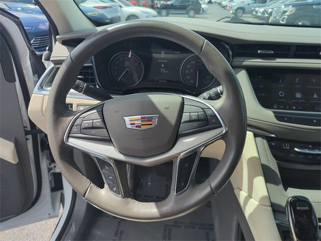 used 2021 Cadillac XT5 car, priced at $31,653