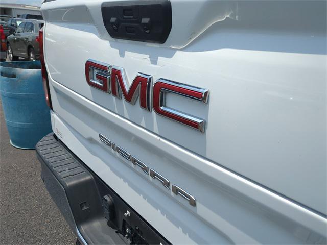 used 2022 GMC Sierra 1500 car, priced at $34,303