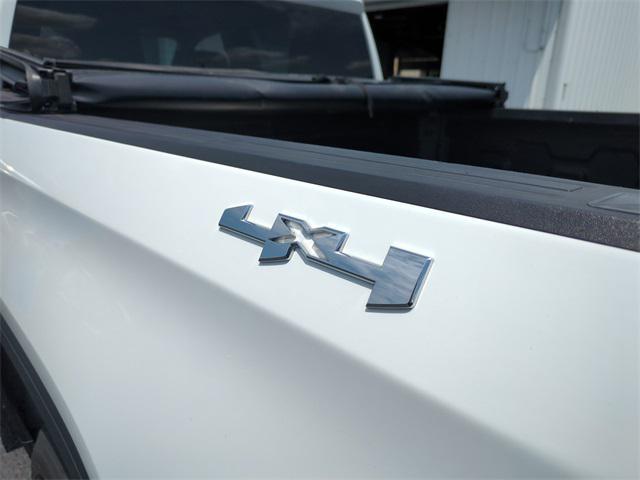 used 2022 GMC Sierra 1500 car, priced at $34,303