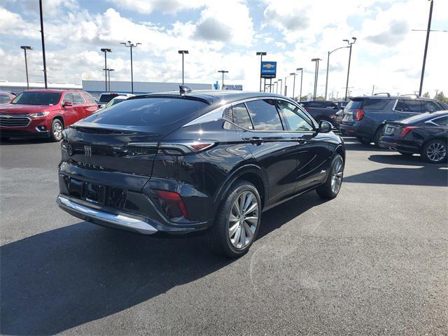 new 2025 Buick Envista car, priced at $30,134