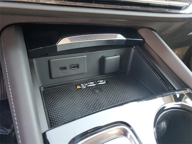 new 2025 Buick Envision car, priced at $38,740