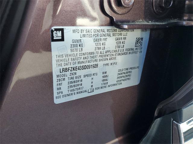 new 2025 Buick Envision car, priced at $38,740