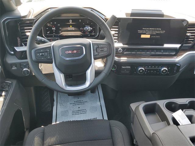 new 2025 GMC Sierra 1500 car, priced at $45,390