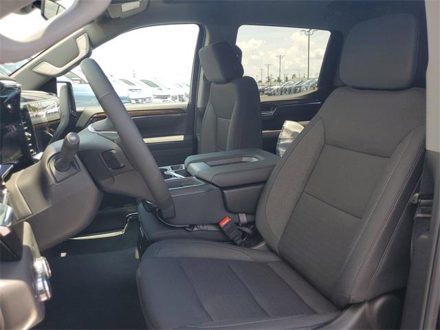 new 2025 GMC Sierra 1500 car, priced at $45,390