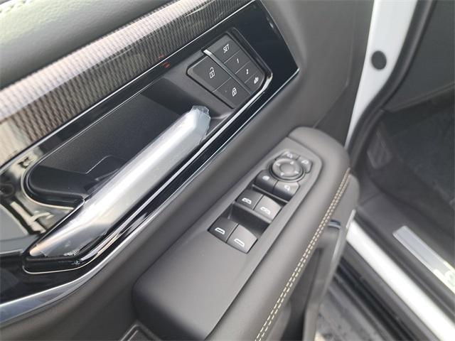 new 2025 GMC Yukon car, priced at $71,215