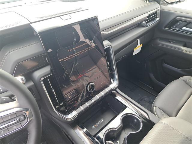 new 2025 GMC Yukon car, priced at $71,215