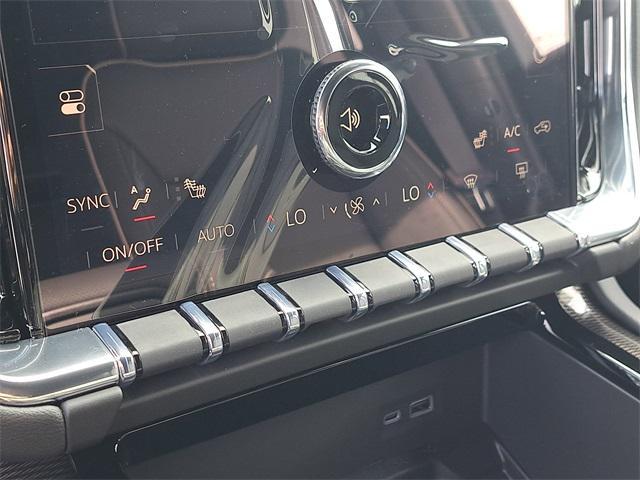 new 2025 GMC Yukon car, priced at $71,215