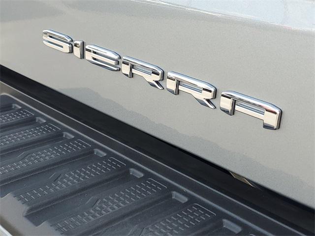 new 2025 GMC Sierra 1500 car, priced at $68,304