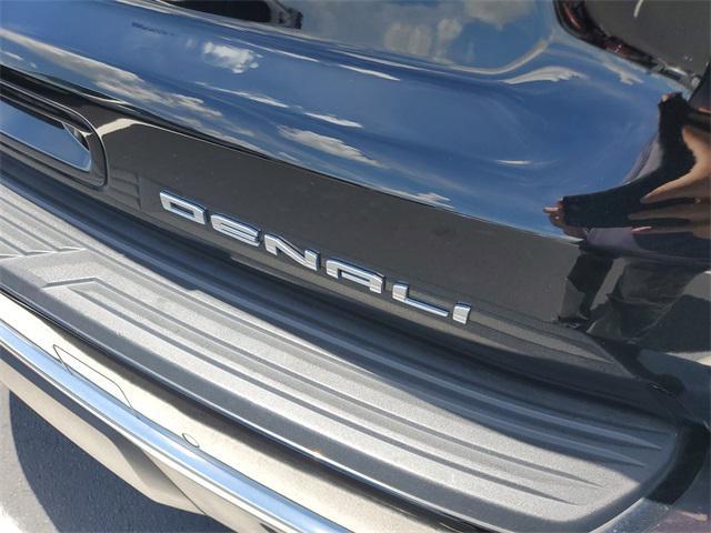 used 2022 GMC Yukon car, priced at $62,886