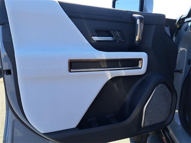 new 2025 GMC HUMMER EV SUV car, priced at $102,920