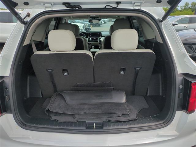 used 2021 Kia Sorento car, priced at $24,146