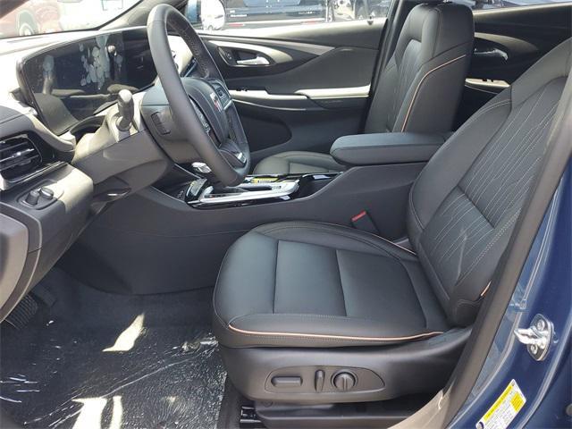 new 2025 Buick Envista car, priced at $30,634