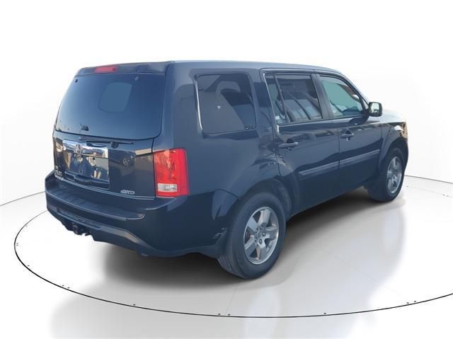 used 2013 Honda Pilot car, priced at $7,952