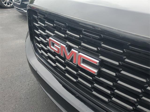 used 2018 GMC Yukon car, priced at $24,647