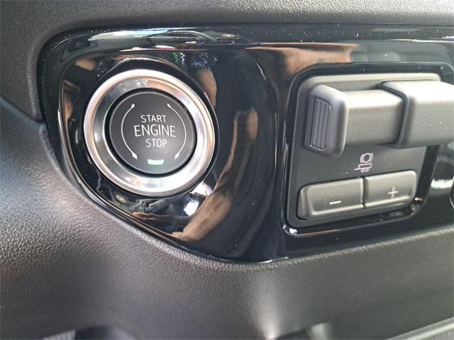 new 2025 GMC Sierra 2500 car, priced at $69,455