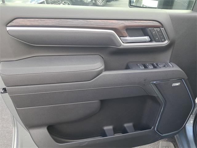 new 2025 GMC Sierra 2500 car, priced at $69,455