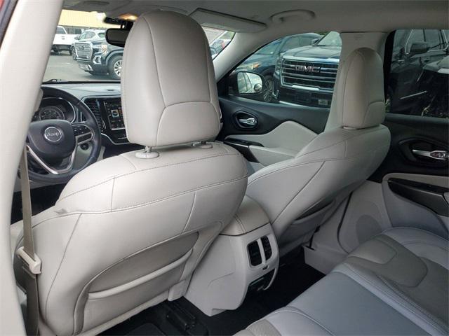 used 2019 Jeep Cherokee car, priced at $16,216