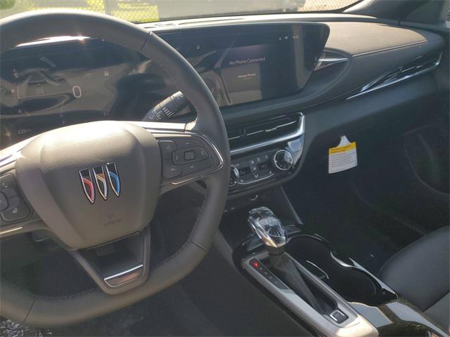 new 2025 Buick Envista car, priced at $29,025