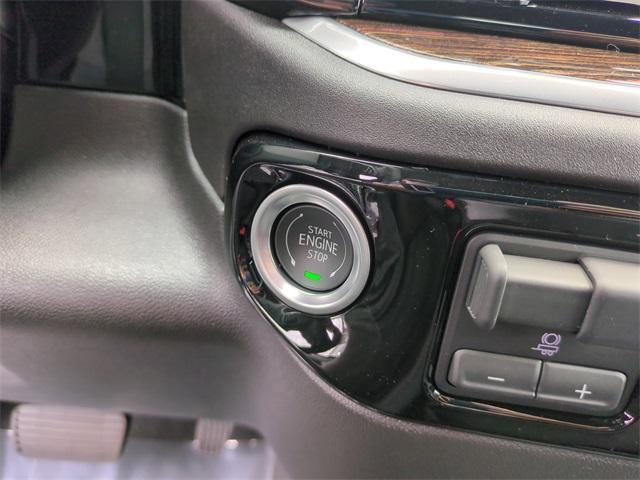 new 2025 GMC Sierra 1500 car, priced at $46,590
