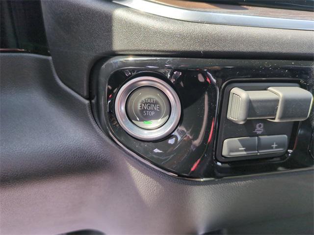 new 2025 GMC Sierra 1500 car, priced at $52,345
