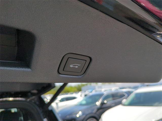 new 2025 GMC Acadia car, priced at $47,425