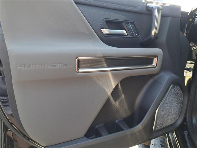 new 2025 GMC HUMMER EV Pickup car, priced at $100,790