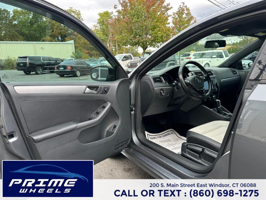 used 2016 Volkswagen Jetta car, priced at $6,995