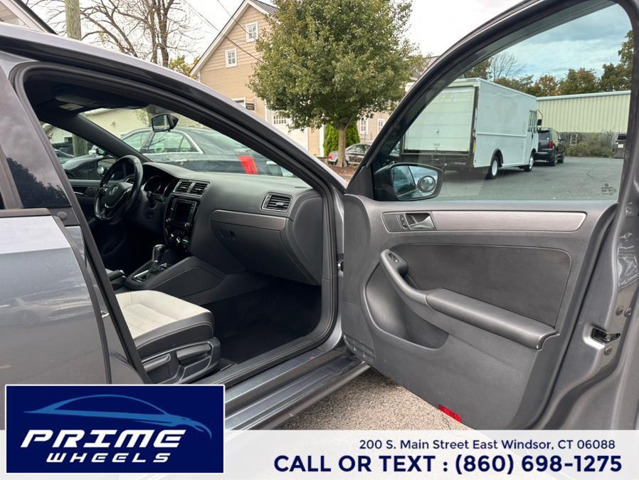 used 2016 Volkswagen Jetta car, priced at $6,995