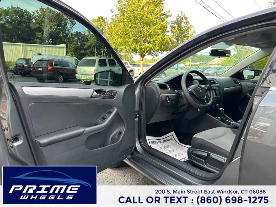 used 2017 Volkswagen Jetta car, priced at $6,888