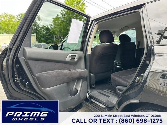 used 2013 Nissan Pathfinder car, priced at $6,995