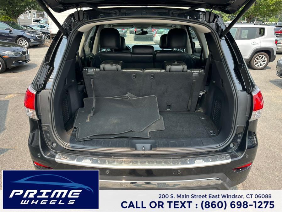 used 2015 Nissan Pathfinder car, priced at $7,888