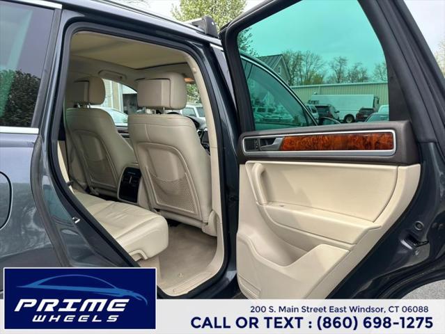 used 2013 Volkswagen Touareg car, priced at $7,995