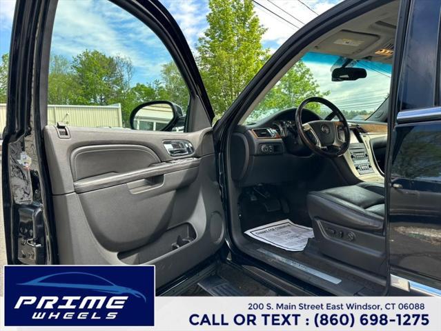 used 2013 Cadillac Escalade ESV car, priced at $13,999