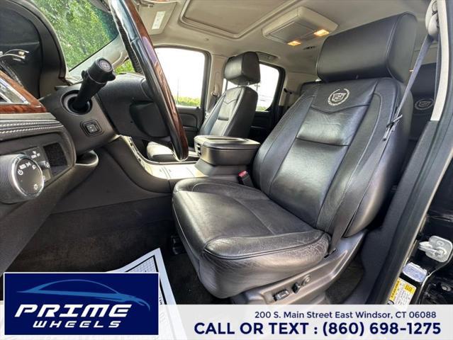 used 2013 Cadillac Escalade ESV car, priced at $13,999