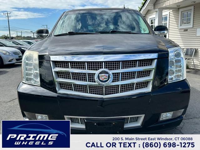 used 2013 Cadillac Escalade ESV car, priced at $13,999