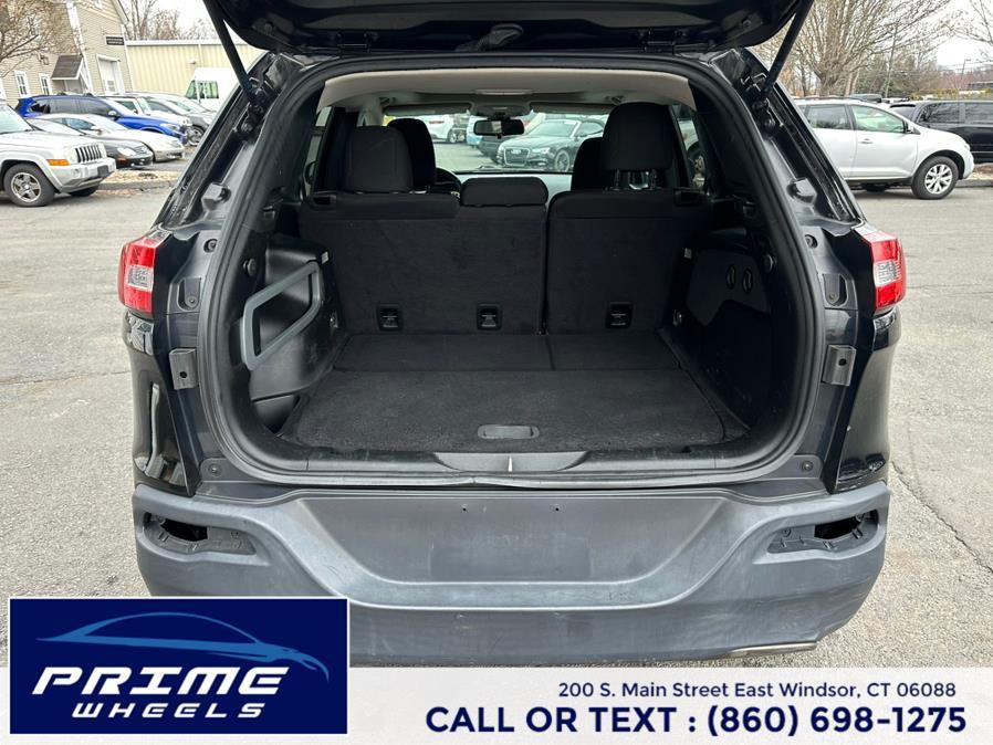 used 2017 Jeep Cherokee car, priced at $7,988