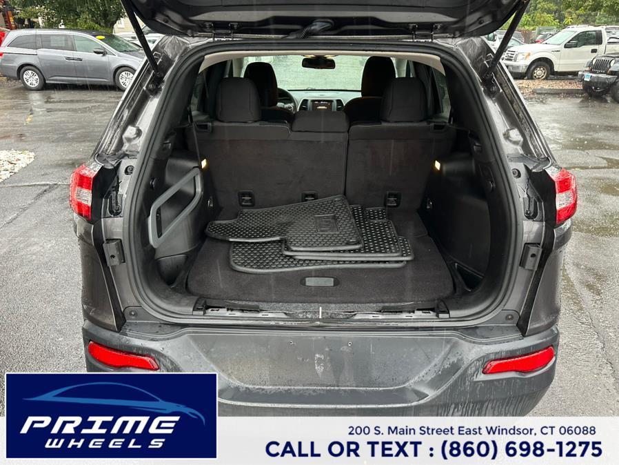 used 2014 Jeep Cherokee car, priced at $7,488