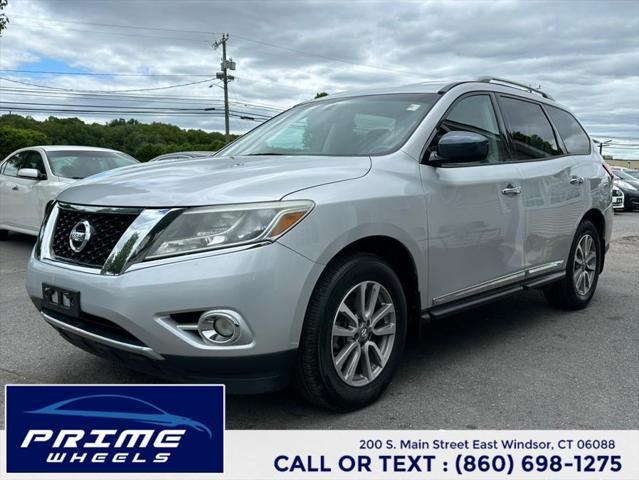 used 2014 Nissan Pathfinder car, priced at $7,999