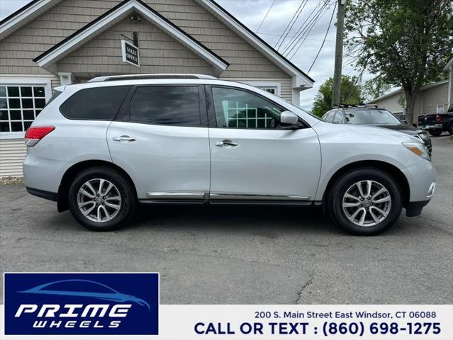 used 2014 Nissan Pathfinder car, priced at $7,999
