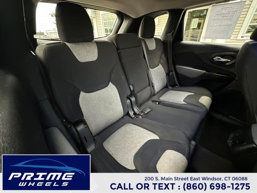 used 2014 Jeep Cherokee car, priced at $7,488