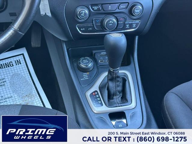 used 2014 Jeep Cherokee car, priced at $6,888