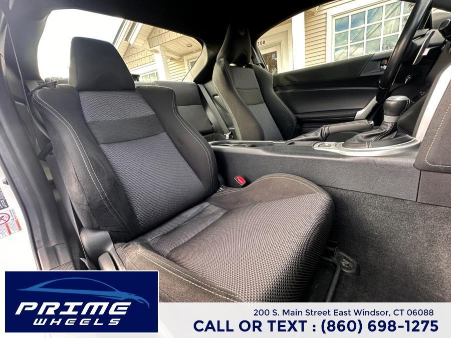 used 2017 Toyota 86 car, priced at $10,999