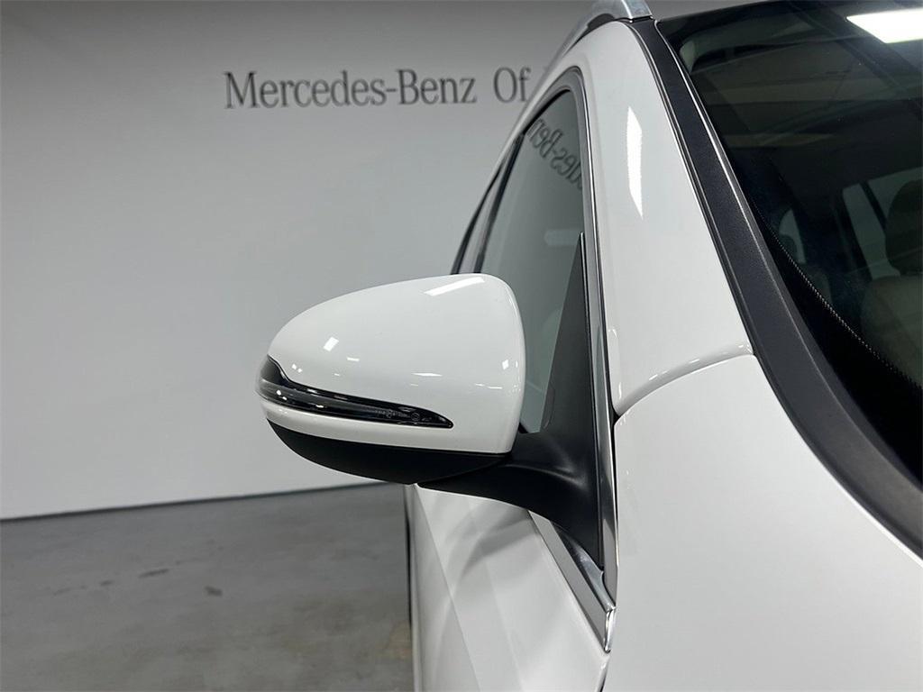 used 2021 Mercedes-Benz GLB 250 car, priced at $29,995