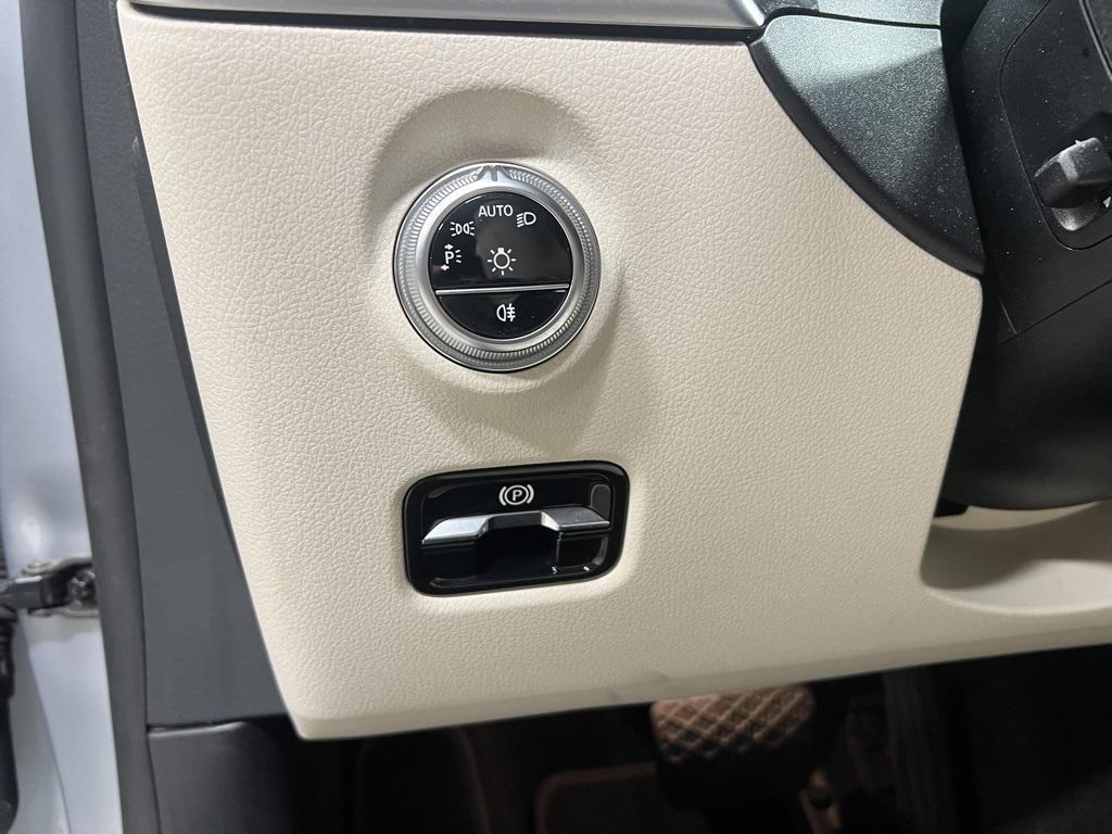 used 2022 Mercedes-Benz C-Class car, priced at $35,995