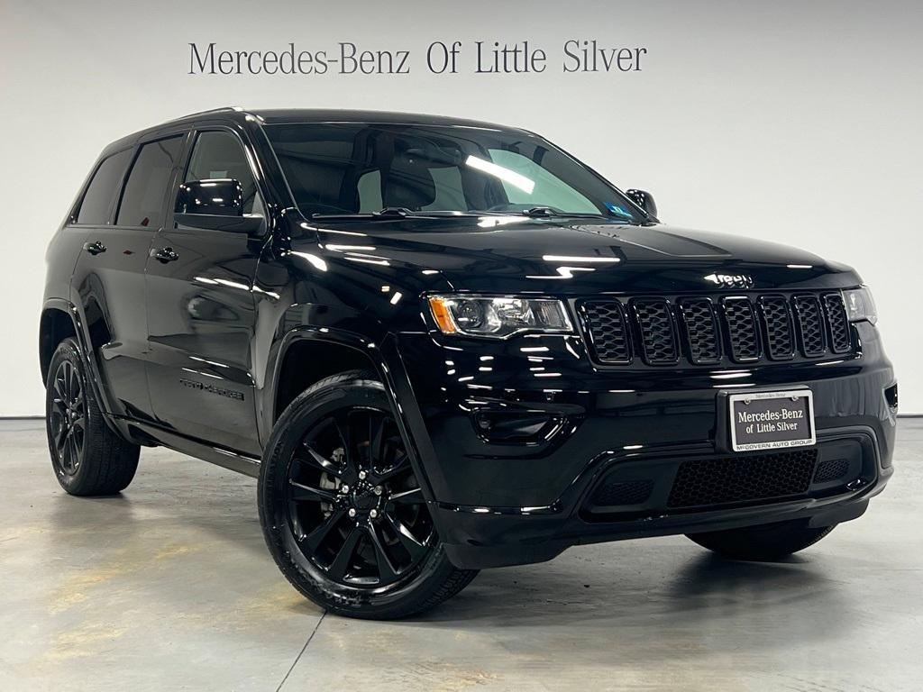 used 2018 Jeep Grand Cherokee car, priced at $19,495