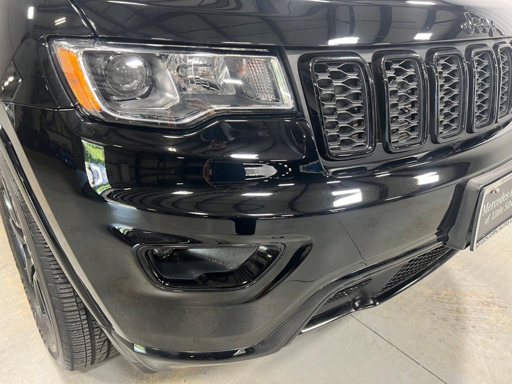 used 2018 Jeep Grand Cherokee car, priced at $19,495