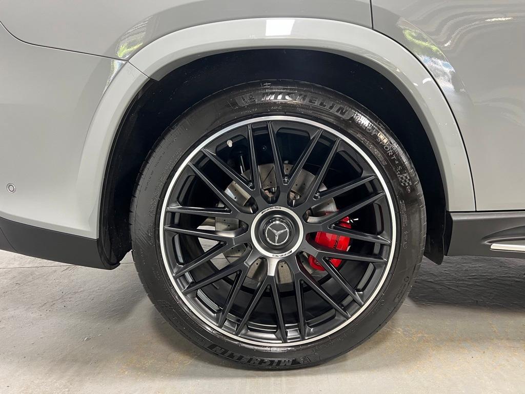 used 2024 Mercedes-Benz AMG GLS 63 car, priced at $124,995